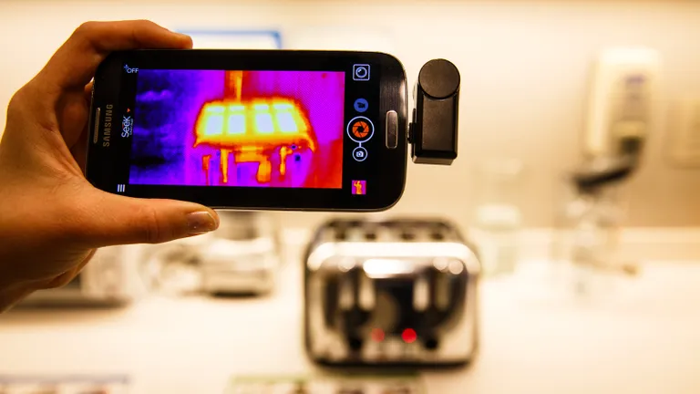 How Heat Camera Smartphones Are Changing the Way We See the World