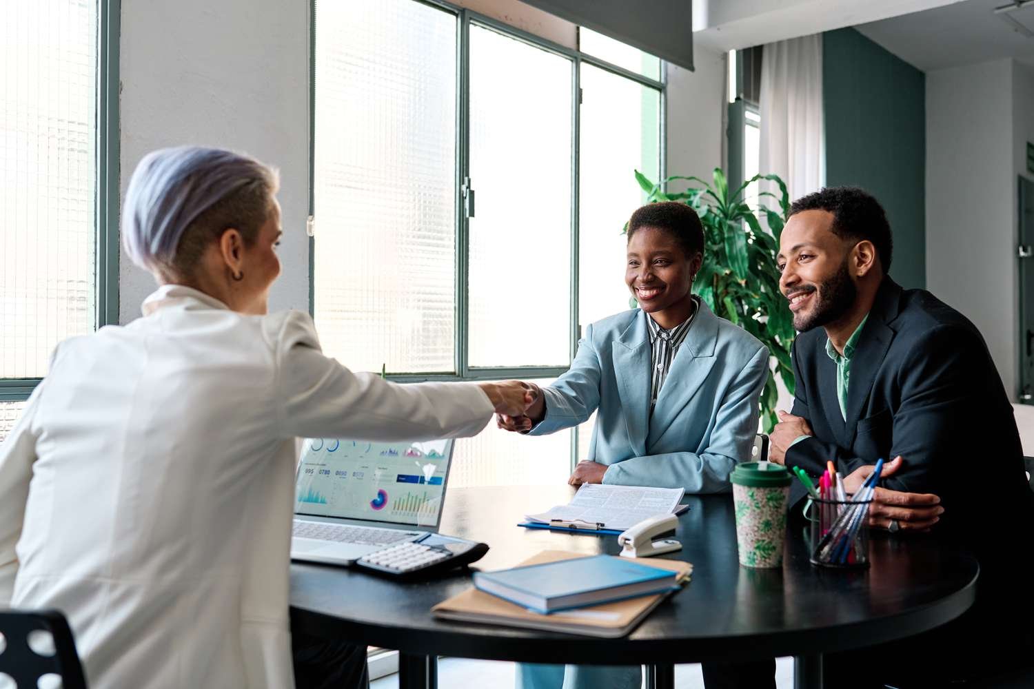 What Clients Should Look for in Today’s Leading Financial Advisors